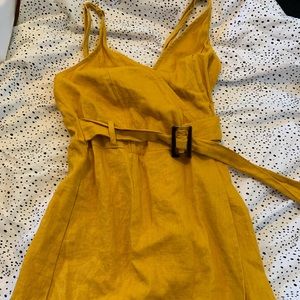 Yellow dress